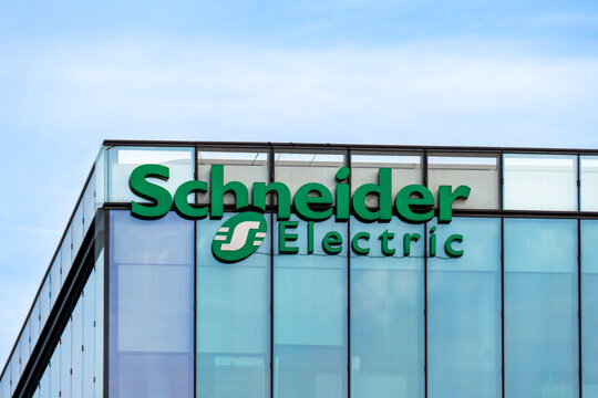 Компанія Schneider Electric — лідер у рейтингу компаній-постачальників BMS